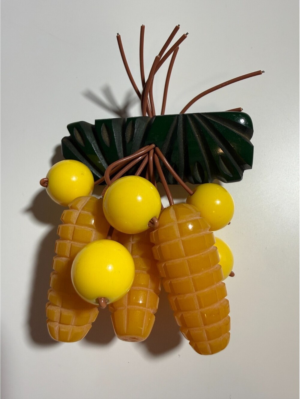 Winter Harvest Corn Brooch - Luxulite Fakelite Reproduction Bakelite Vegetables